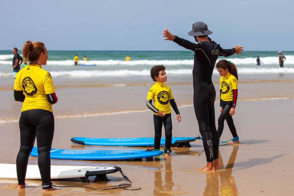 Hossegor: Surf Coaching - Professional Equipment Provided