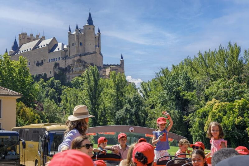 Hot air Balloon over Segovia & Hop-on&Hop-off Touristic Bus - Evening: Wrapping Up and Reflecting