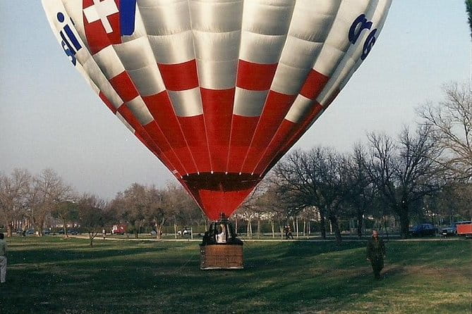 Hot-Air Balloon Ride over Aranjuez with Optional Transport from Madrid - The Takeoff, Flight, and Landing