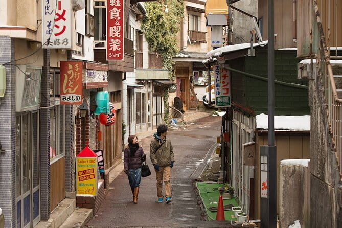 Hot Spring Town Walking Tour in Shima Onsen - Appreciating the Architectural Gems