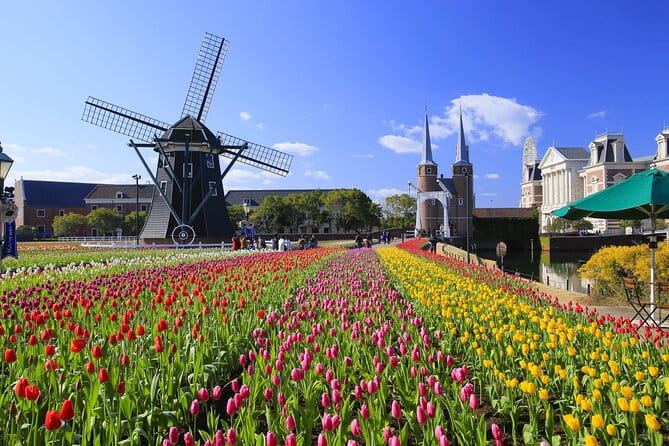 Huis Ten Bosch Full Day Bus Tour From Hakata - Host Response
