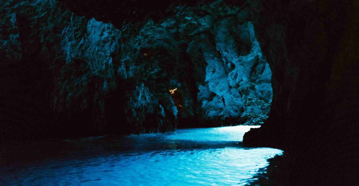 Hvar: Blue and Green Caves Boat Tour With Stiniva Beach - Tour Details and Inclusions