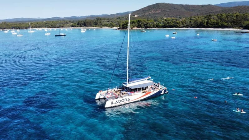 Hyères: Discovery Morning: Guided tour of the coastline on a Catamaran - Key points / Takeaways