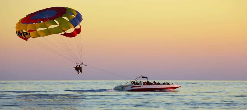 Hyères: Parasailing - Who Should Consider This Experience?
