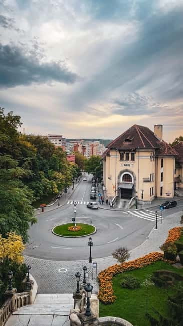 Iasi: Walking Tour with a local guide - Introducing the Iasi Walking Tour with a Local Guide