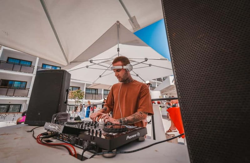 Ibiza Boat party with Premium boat and unlimited drinks - FAQ