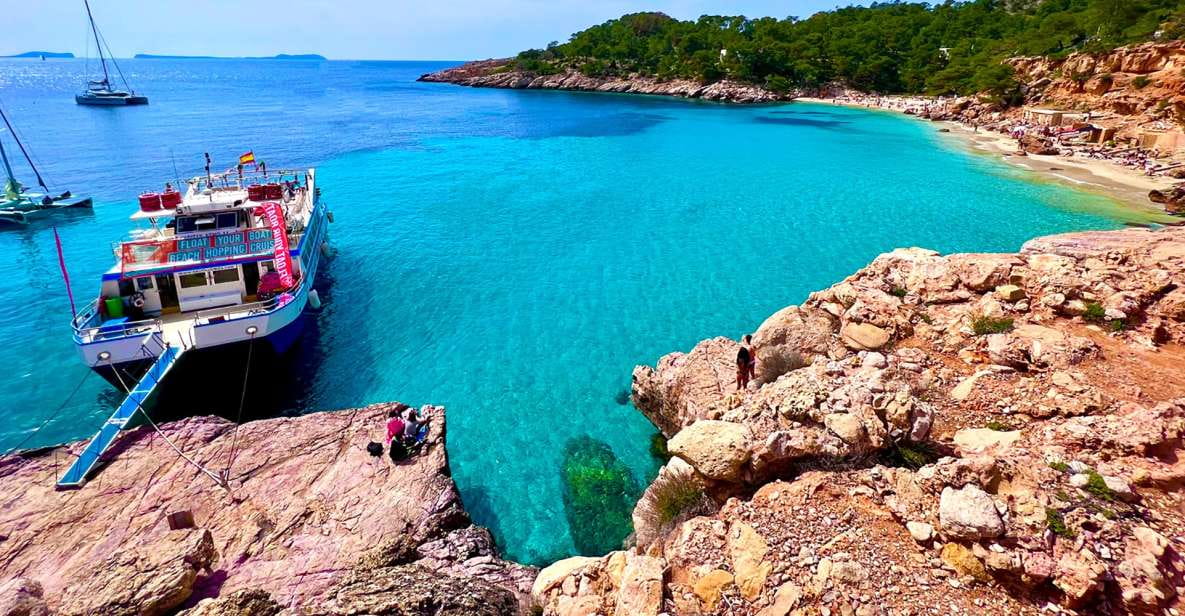 Ibiza: Cala Salada & North Cruise With Drinks & Snorkeling - Cruise Experience