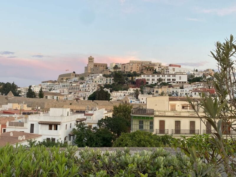 Ibiza: Dalt Vila Walking Tour with Sangría Workshop - Exploring Dalt Vila: A Walk Through History and Architecture