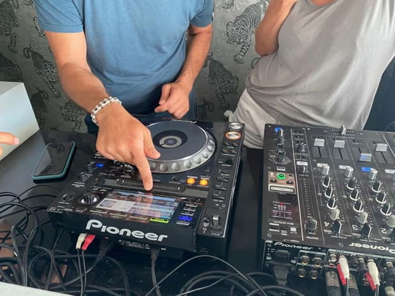 IBIZA DJ lesson, sunset and party at Cafe del Mar - Key points / Takeaways