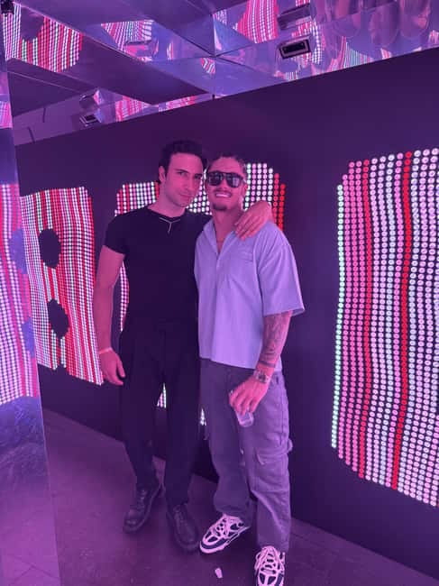 Ibiza: Nightlife Insider Tour with Pre-Club Drinks - Expert Tips for Navigating Ibiza’s Night Scene