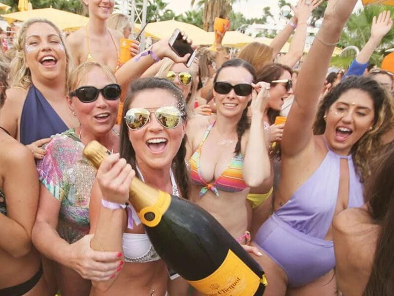 IBIZA : Organization of your Hen (Bachelorette) Party - Entering the Ibiza Experience: What Makes It Special?