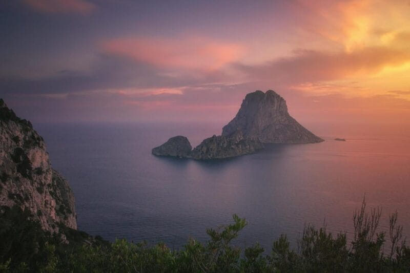 Ibiza private guided city tour - Nightlife and Local Markets