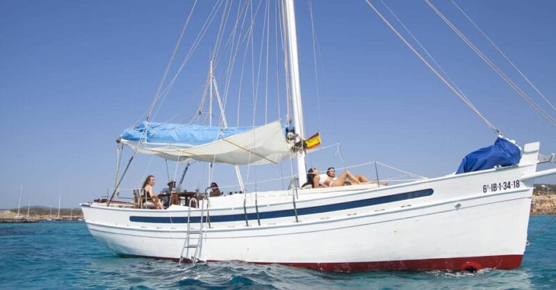Ibiza: Private Sailboat with Premium Open Bar, Food & Music - Practical Tips for Booking and Enjoying