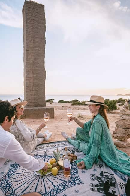 Ibiza: Salt Beds, Es Vedra & Time and Space Half-Day Tour - The Sum Up