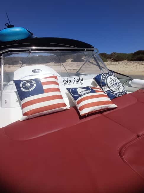 Ibiza: short "north of the island" tour from the sea in a private boat - Value and Logistics