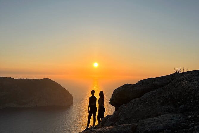 Ibiza Transformative Hiking Experience In The Heart Of Nature - Who Will Love This?
