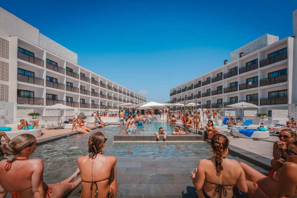 Ibiza Unlimited Drinks Boat Party + Pre Pool Party - Booking and Cancellation
