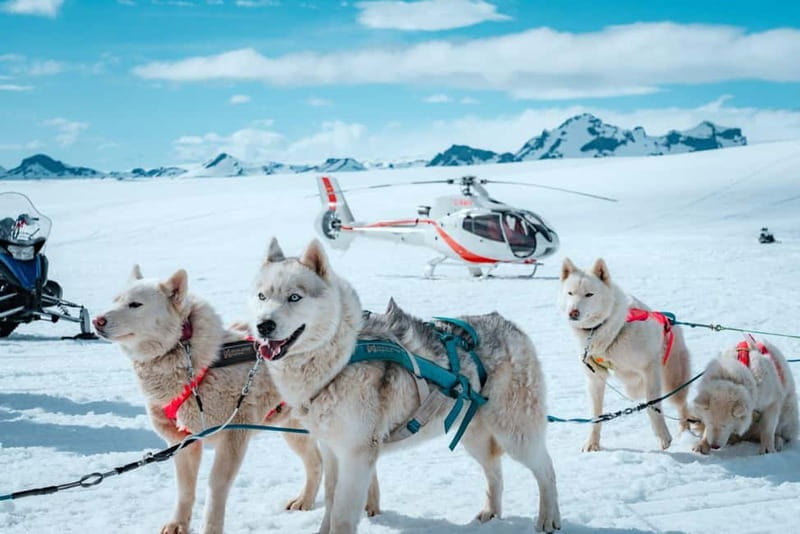 Ice Cave tour with Helicopter - Landing and Exploring Langjökull Glacier