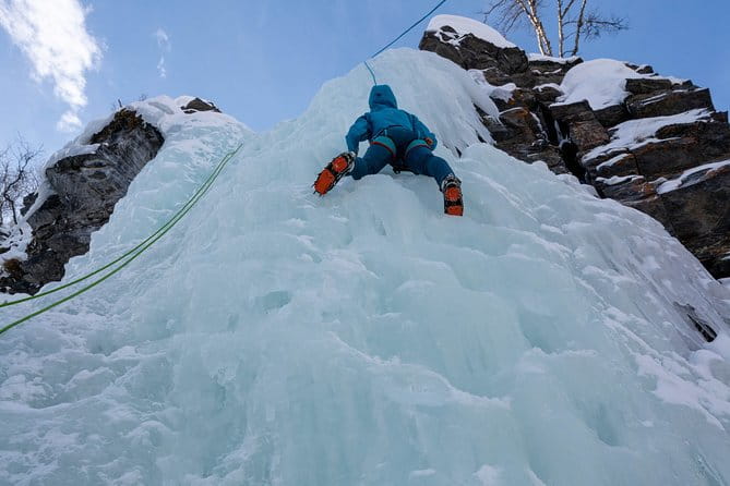 Ice Climbing Experience with Certified Guide - FAQ