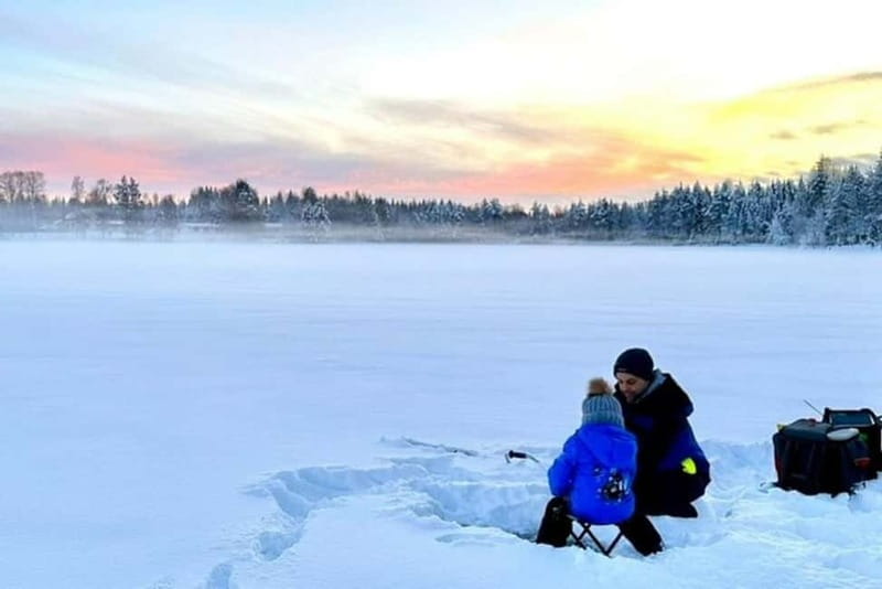 Ice Fishing in Rovaniemi - Ice Fishing in Rovaniemi: An Authentic Arctic Experience