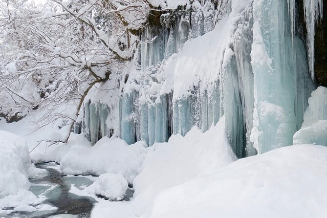 Icicle Trekking Nishiwaga Town, Iwate Prefecture - Equipment Rental Information