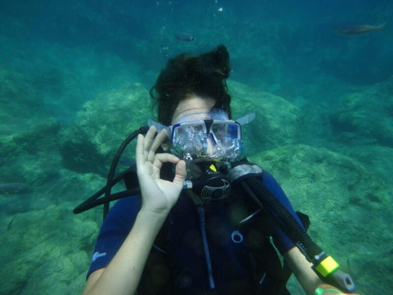 Icmeler: Scuba Diving with a Qualified Instructor - What to Expect During the Dives