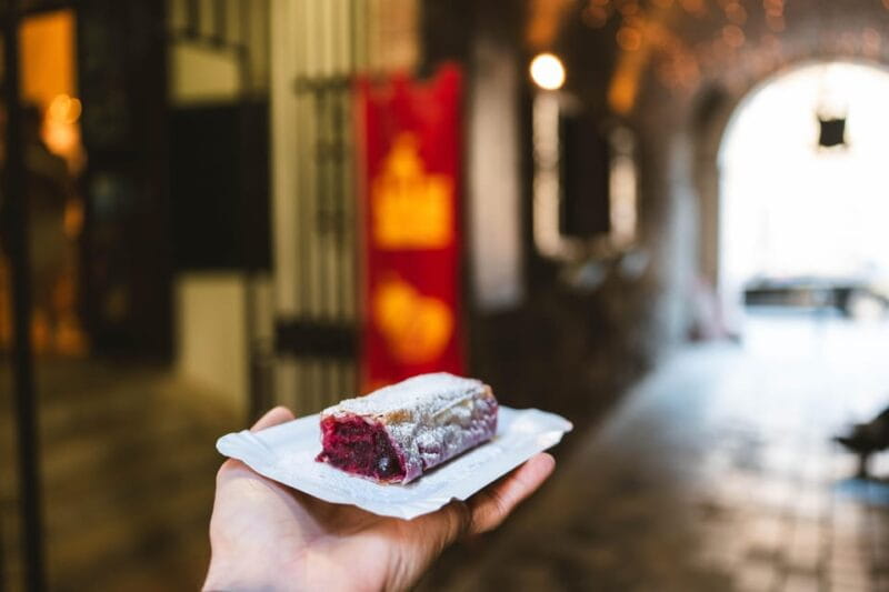 Iconic Budapest tour with Classic Russian Jeep and G-Wagon - Key Points/Takeaways