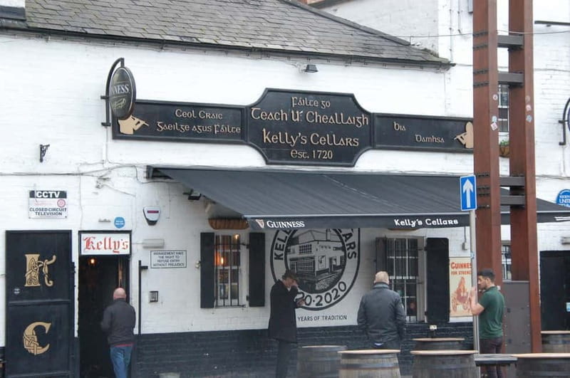 If Buildings Could Talk Tour Belfast - The Value of a Short, Story-Driven Walk