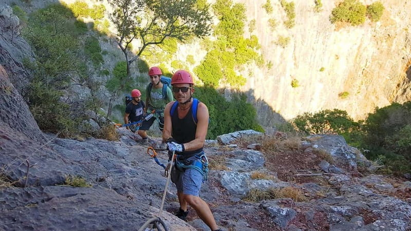 Iglesias: Abseiling in the Gutturu Xeu Canyon - The Heart of the Experience: Abseiling and Via Ferrata