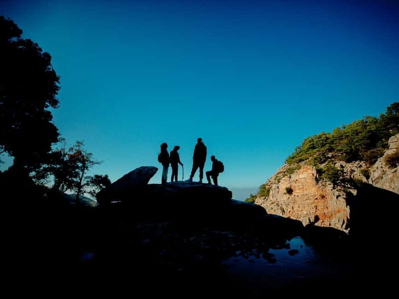 Ikaria, Alama Hiking trail, Surf Class & Lunch with Pick up - Who Would Enjoy This Tour?