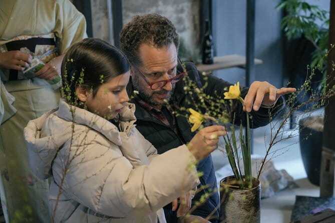 Ikebana Traditional Japanese Art of Flower Arranging - Exploring Ikebana Styles