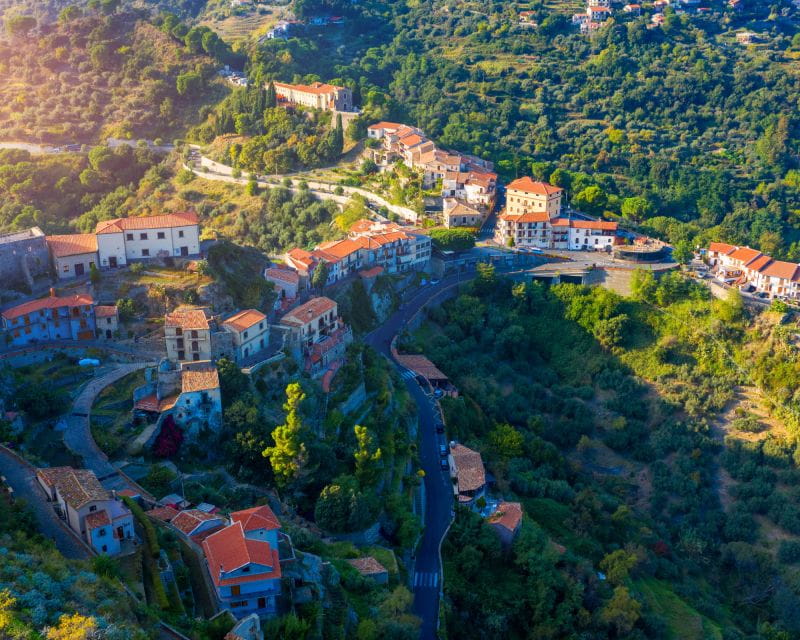 In the places of "The Godfather" - Price and Logistics — Is It Worth It?