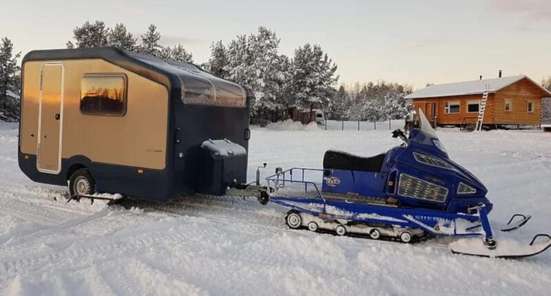 Inari: Overnight Aurora Hunt in Mobile Cabin on Lake Inari - Inari: Overnight Aurora Hunt in Mobile Cabin on Lake Inari — A Practical Review