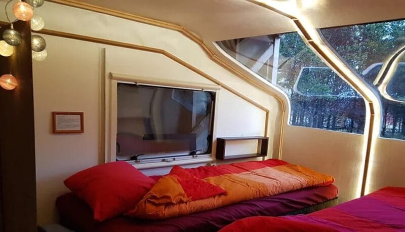 Inari: Overnight Aurora Hunt in Mobile Cabin on Lake Inari - Key Points / Takeaways