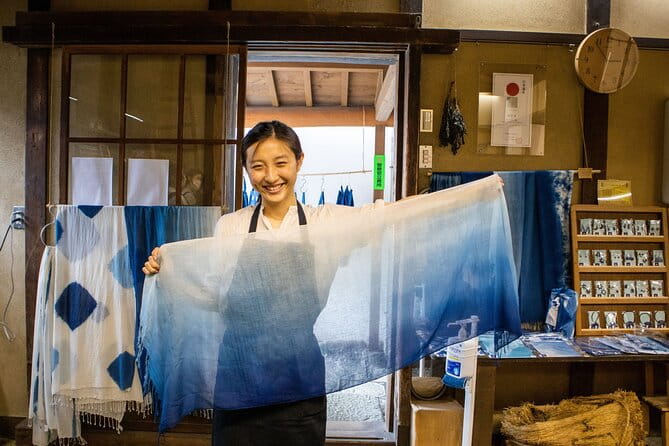 Indigo Dyeing Experience : Scarf / Tokushima, Shikoku - Accessibility Features