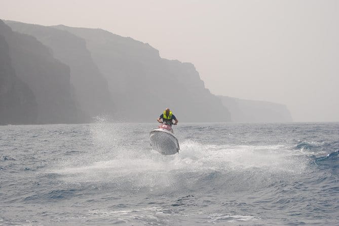Individual Jet Ski In Playa Chica - A Detailed Look at the Lanzarote Jet Ski Experience