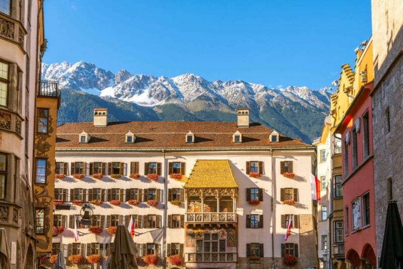 Innsbruck Old Town Highlights Private Walking Tour - Discovering Innsbruck’s Architectural Gems