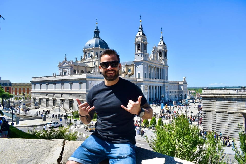 Insta Madrid Photo Bike Tour - Booking Your Tour