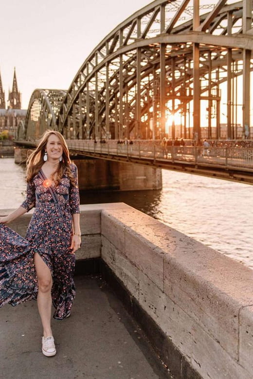 Instagram tour of Cologne with a private photographer - The Experience: What to Expect During Your Hour in Cologne