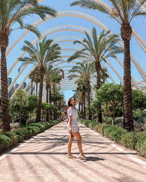 Instagram tour of Valencia with a private photographer - Practical Tips for Your Valencia Photoshoot