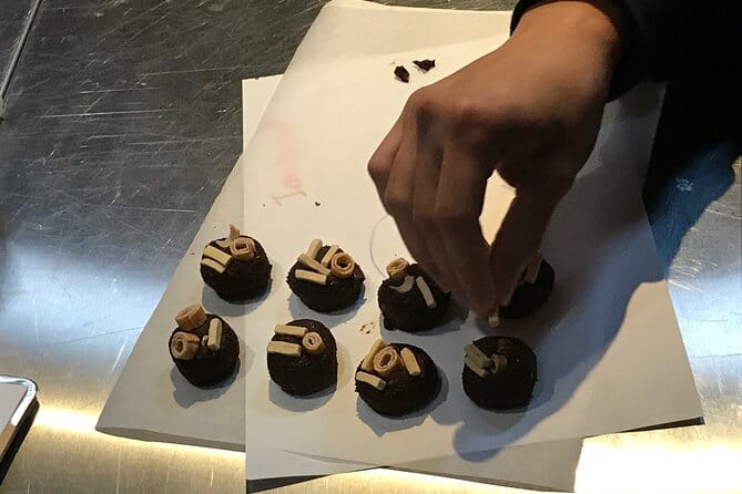 Instant Miso Soup Making Experience - Accessibility and Participation