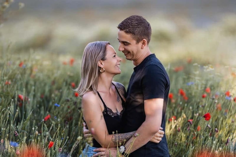 Interlaken:Private Photoshoot with a Professional Photograph - Discovering the Charm of Interlaken through a Professional Lens