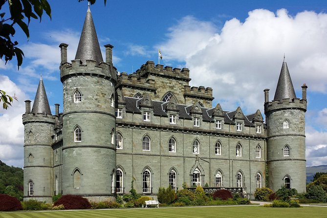 Inverary Castle & Loch Lomond Tour - Visiting Inveraray Castle