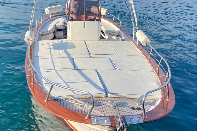 Ischia Island Private Excursion on Gozzo Fratelli Aprea 7.5m - Private Tour Experience