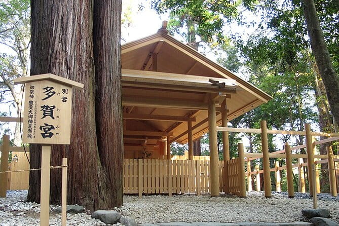 Ise Jingu(Ise Grand Shrine) Full-Day Private Tour With Government-Licensed Guide - Tour Experience