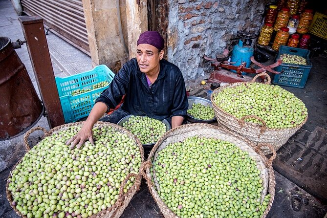 Islamic Sites Private Walking Tour of Cairo - Tour Inclusions and Exclusions