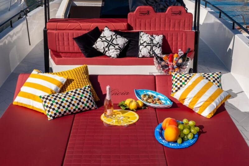 Island of Capri | Private boat tour - The Sum Up