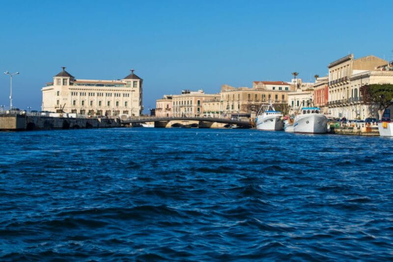 Island of Ortigia: Sunset Boat Tour with Aperitif - Key Points and Takeaways