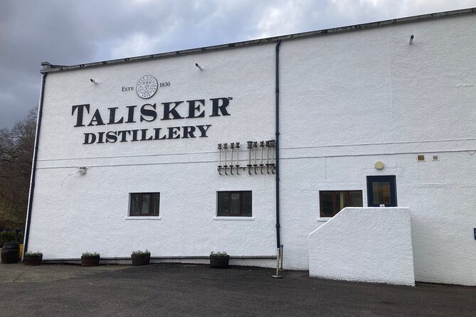 Isle of Skye Tour From Inverness - Pickup and Meeting