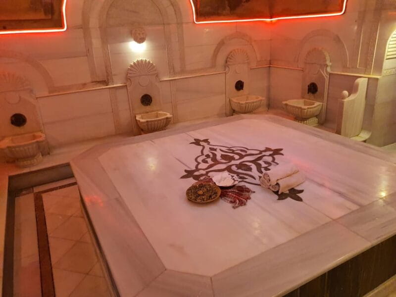 Istanbul: Acemoglu Historical Turkish Bath w/Private Options - The Historic Atmosphere: Stepping into the 15th Century